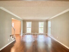 311 Peachtree Ln in Yorktown, VA - Building Photo - Building Photo