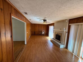 Room in House on Pleasant Hill Rd, Unit 8 in Lawrenceville, GA - Building Photo - Building Photo