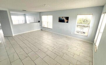 642 Elderberry Dr in Davenport, FL - Building Photo - Building Photo