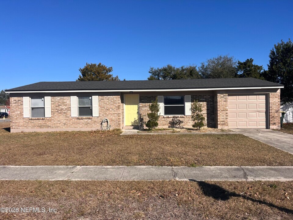 10901 Hardwick Ln in Jacksonville, FL - Building Photo