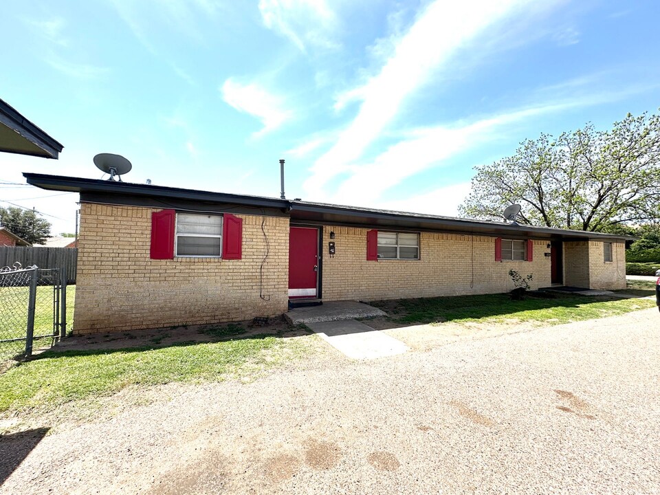 6503 Avenue R in Lubbock, TX - Building Photo