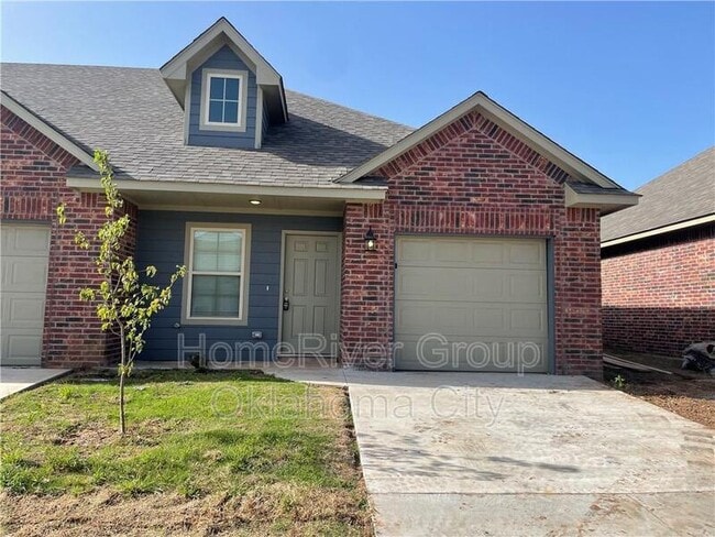 property at 921 SW 91st St