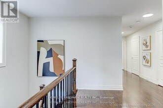 16 Beechborough Cres in East Gwillimbury, ON - Building Photo - Building Photo