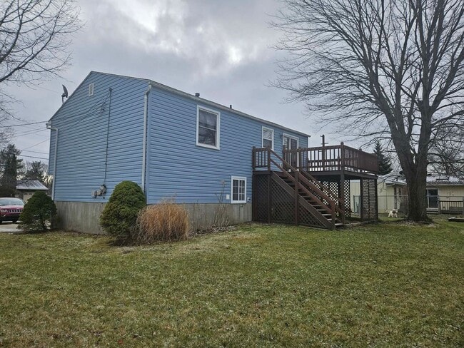 5458 Celeste View Dr in Stow, OH - Building Photo - Building Photo