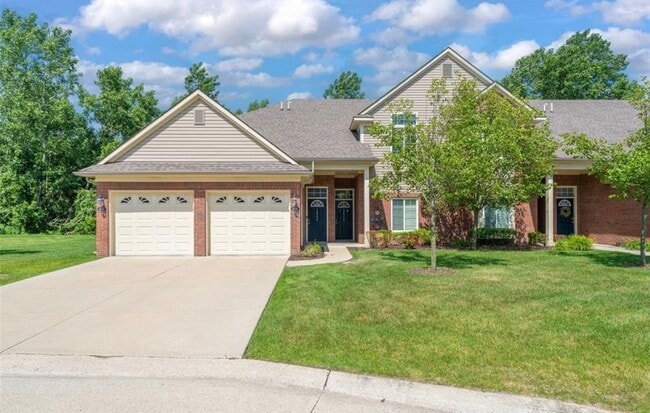 14273 Shadywood Dr in Sterling Heights, MI - Building Photo - Building Photo