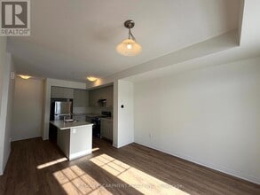 66 Pogie Dr in Welland, ON - Building Photo - Building Photo