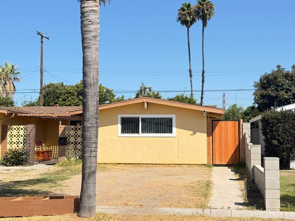 7791 Eileen St in Stanton, CA - Building Photo