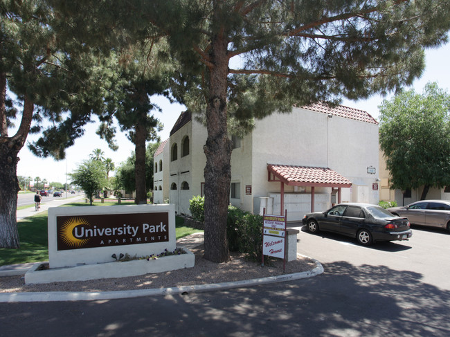 University Park in Tempe, AZ - Foto de edificio - Building Photo