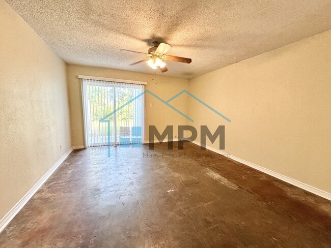property at 117 Jennifer Ln
