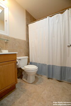 6 Delaware Pl, Unit 1 in Boston, MA - Building Photo - Building Photo