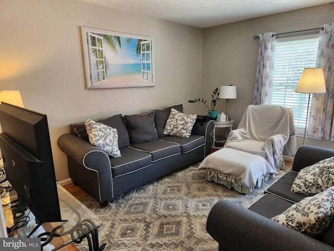 6345 Piney Ridge Dr in Eldersburg, MD - Building Photo - Building Photo