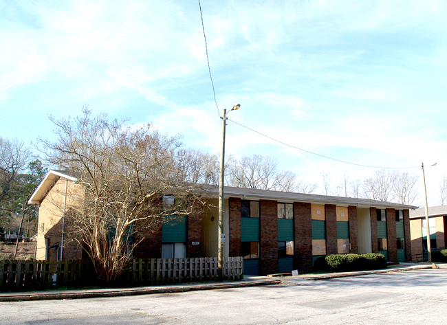 Brooklake Apartments in Atlanta, GA - Foto de edificio - Building Photo