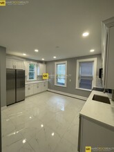 507 Green St, Unit 507-1 in Cambridge, MA - Building Photo - Building Photo