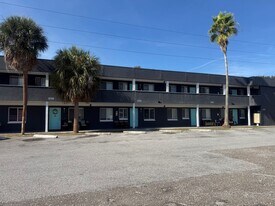 KAI 10Plex St. Pete in St. Petersburg, FL - Building Photo
