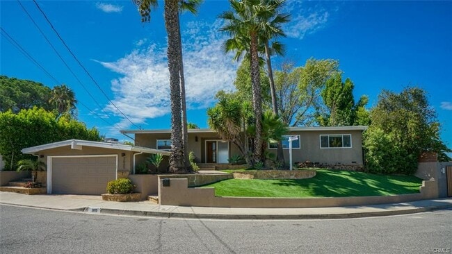 property at 3805 Beverly Ridge Dr