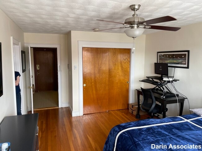 38 Day St, Unit 34 in Somerville, MA - Foto de edificio - Building Photo