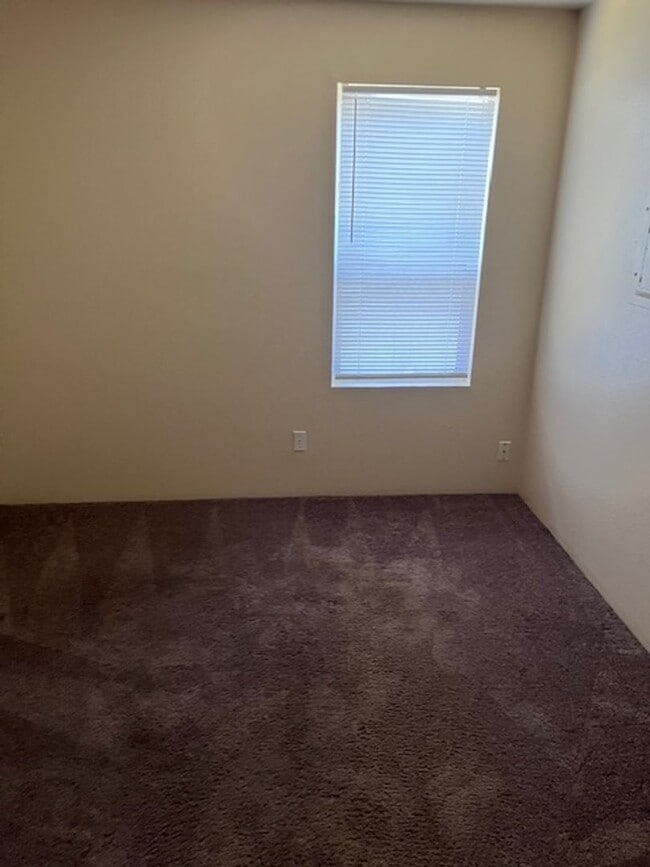 231 Oregon Wy in Longview, WA - Building Photo - Building Photo