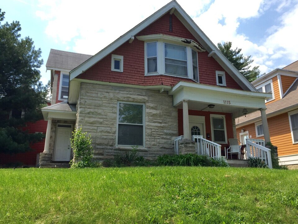 1115 N College Ave in Bloomington, IN - Building Photo