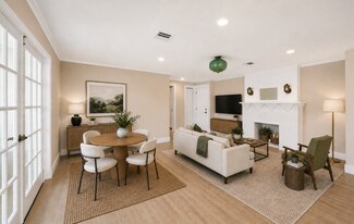 3000 Beach Blvd S in Gulfport, FL - Building Photo