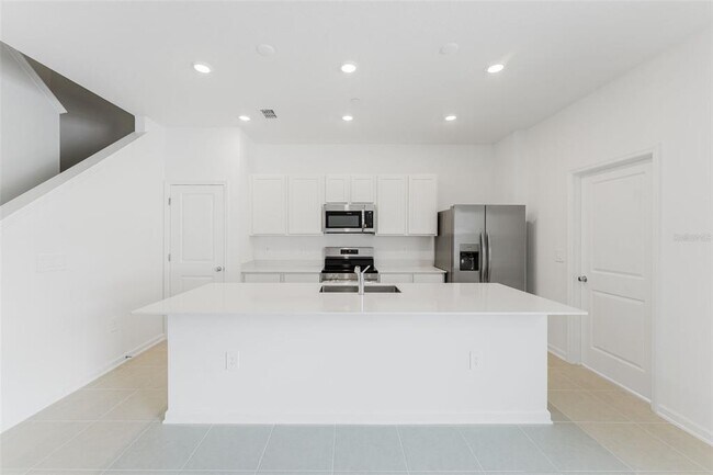 2333 White Buffalo St in Apopka, FL - Building Photo - Building Photo