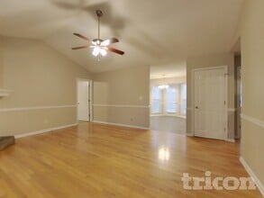 296 Whitney Ln in Villa Rica, GA - Building Photo - Building Photo