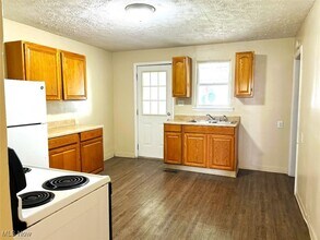 209 Maryland St in Tiltonsville, OH - Building Photo - Building Photo
