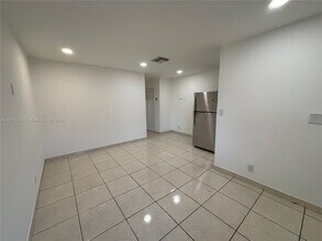 2308 Jackson St in Hollywood, FL - Building Photo - Building Photo