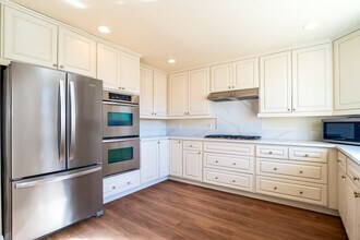 1908 Broadway St in Oceanside, CA - Building Photo - Building Photo