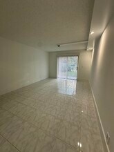 2755 W Atlantic Ave in Delray Beach, FL - Building Photo - Building Photo