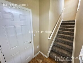 2898 Oakwater Dr in Kissimmee, FL - Building Photo - Building Photo