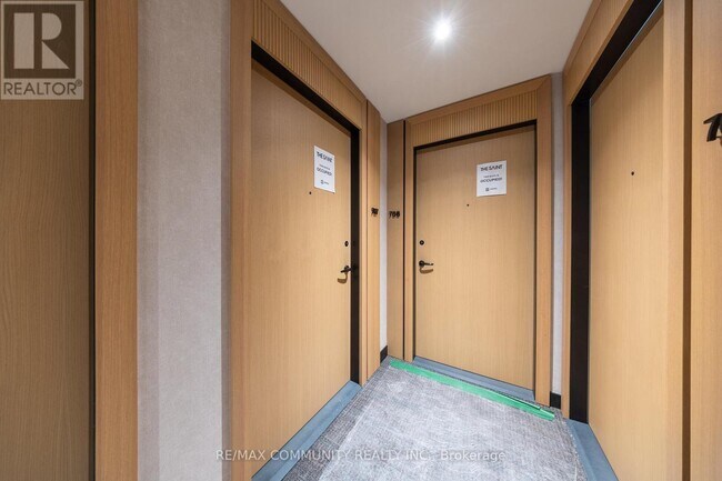 89 Church St in Toronto, ON - Building Photo - Building Photo