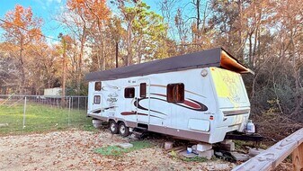 6806 Treefern Dr in Humble, TX - Building Photo