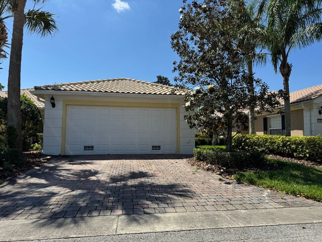 property at 11850 Fan Tail Ln