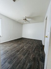 2804 Cantabrian Dr in Killeen, TX - Foto de edificio - Building Photo