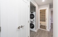 St. Laurent Apartments photo'