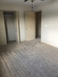 256 E Outer Rd photo'