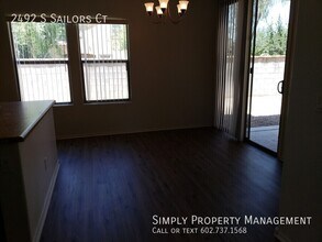 2492 S Sailors Ct in Gilbert, AZ - Building Photo - Building Photo