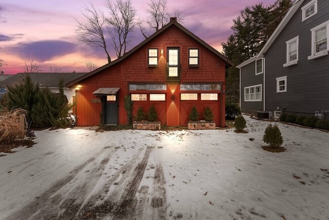 property at 264 Lake St