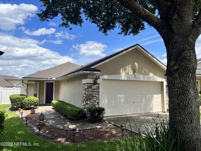 property at 4078 Pebble Brooke Circle South