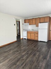 327 E Court St in Bowling Green, OH - Building Photo - Building Photo