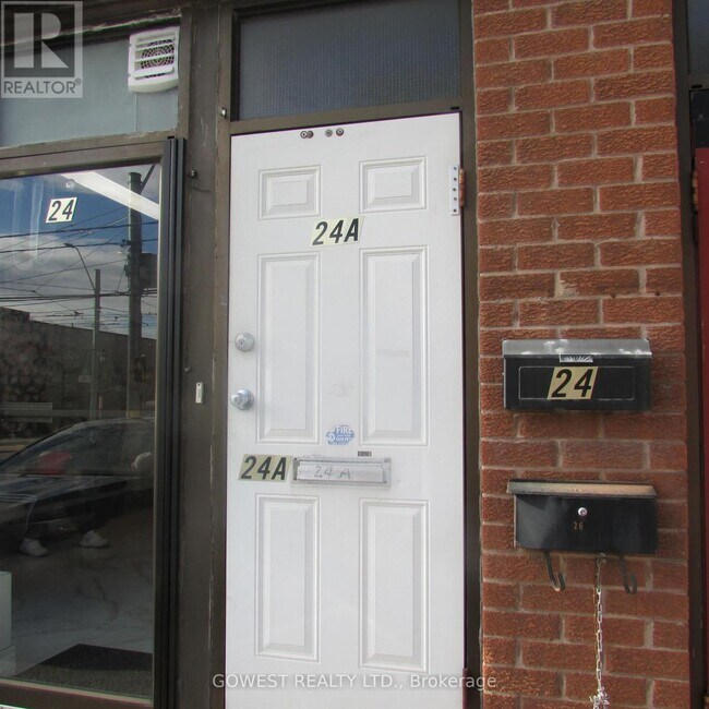 24 A Roncesvalles Ave in Toronto, ON - Building Photo - Building Photo