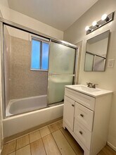 4640 E 4th St, Unit 4640 in Long Beach, CA - Building Photo - Building Photo