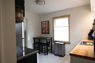 5106 Rosslyn Ave in Indianapolis, IN - Building Photo - Building Photo