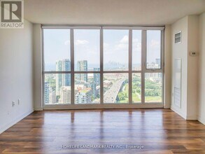 85-4285 Queens Wharf Rd in Toronto, ON - Building Photo - Building Photo