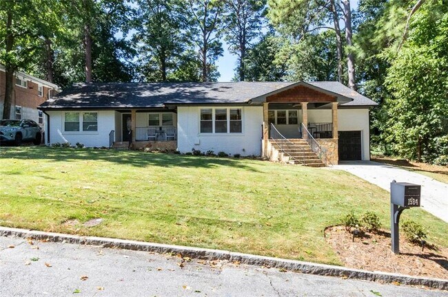 property at 1984 Kilburn Dr NE