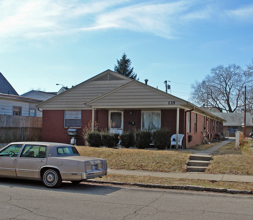 135 Jay St in Dayton, OH - Building Photo