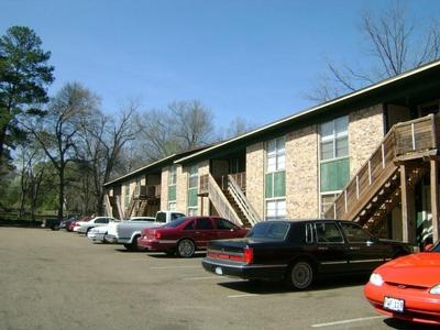 Briarwood Apartments in Atlanta, TX - Building Photo - Building Photo