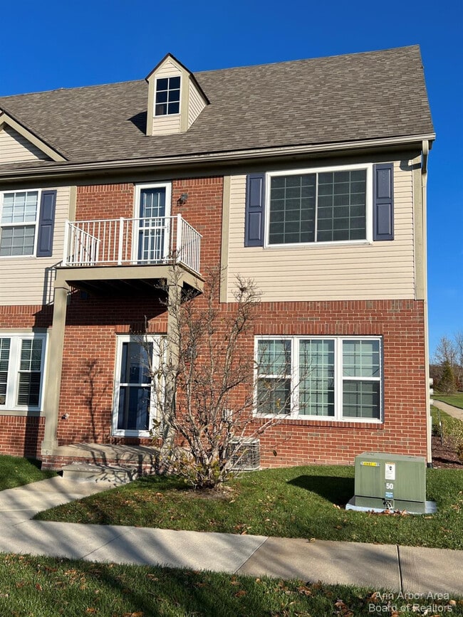 property at 3073 Cloverly Ct