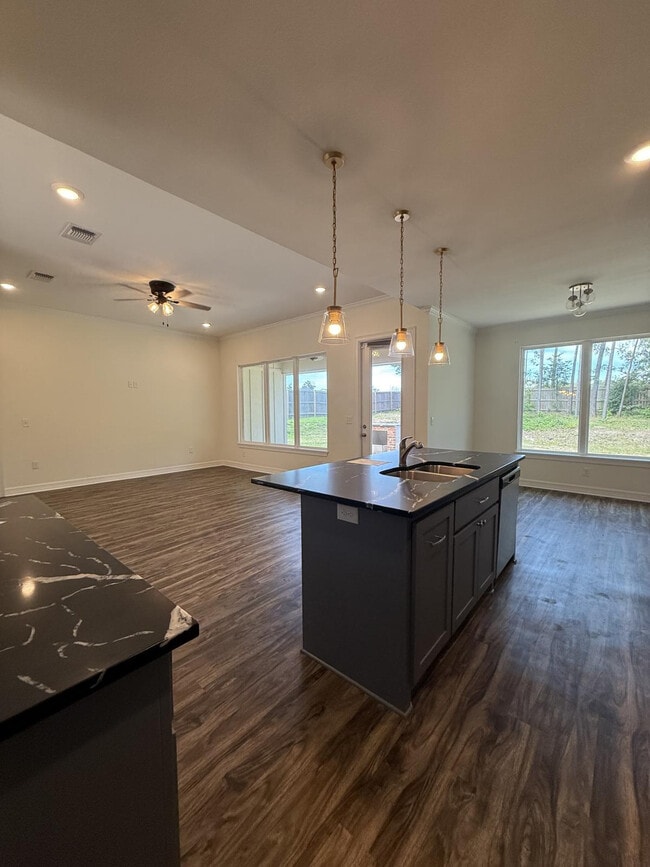 209 Shirey Ln in Lufkin, TX - Building Photo - Building Photo