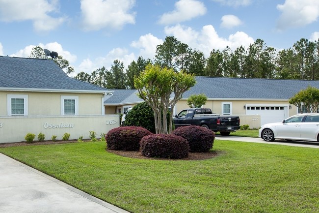 Atrium Villas in St. Marys, GA - Building Photo - Building Photo